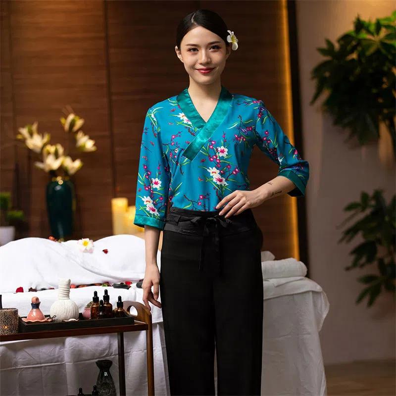 Pattern Top Slim Fit Technicia - Spa Wellness Beauty ulasan dan harga